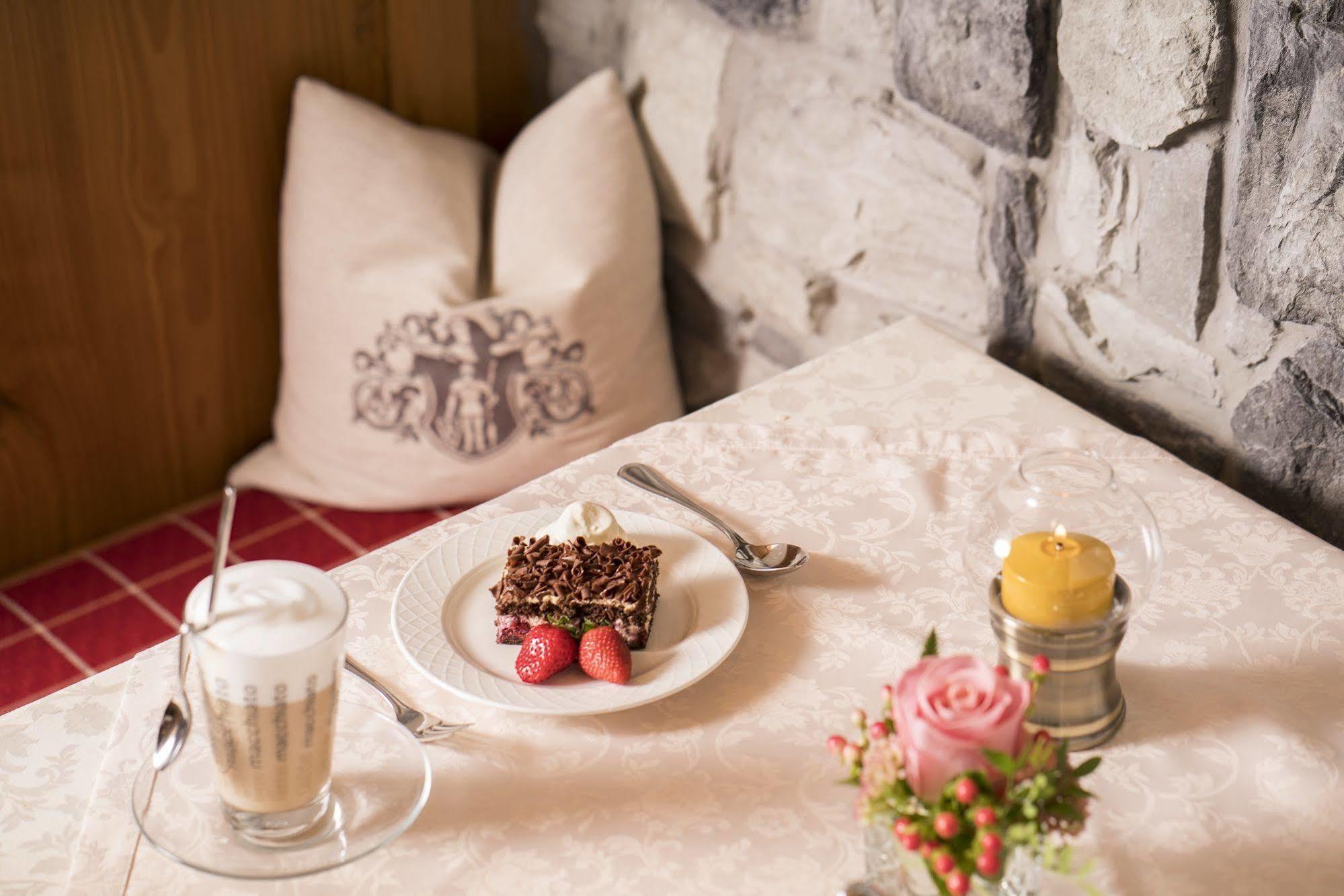 Hotel Haymon Зеефельд в Тироле Экстерьер фото